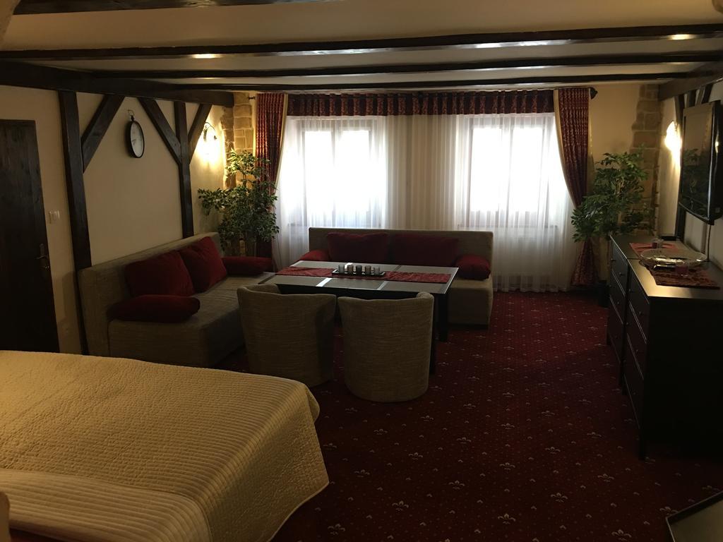 Апартаменты Wellness Rychleby Яворник Экстерьер фото
